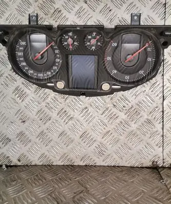 Volkswagen PASSAT B6 Speedometer (instrument cluster) a2c53145550