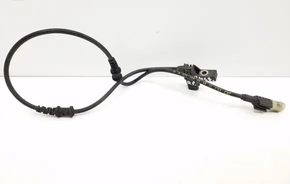 Mercedes-Benz CLS C219 Front ABS sensor wiring A2115400008