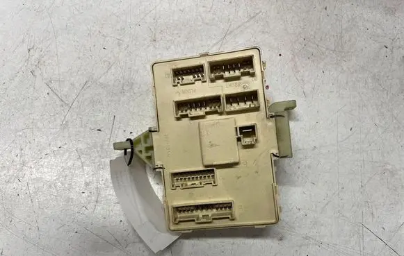 KIA Magentis Fuse box set 919502G400
