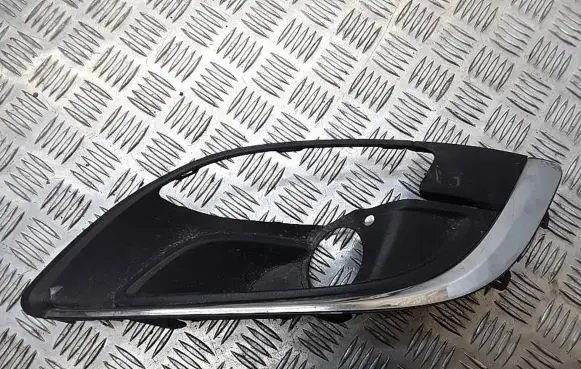 Opel Astra J Front fog light trim/grill 13368708