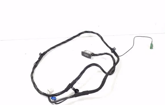 Mercedes-Benz E W212 Sound system wiring loom A2128205917