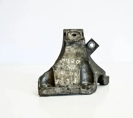 Audi A6 S6 C6 4F Engine mounting bracket 4F0199308AB