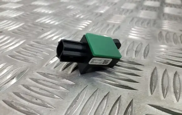 Volkswagen Tiguan Airbag deployment crash/impact sensor 5N0959351
