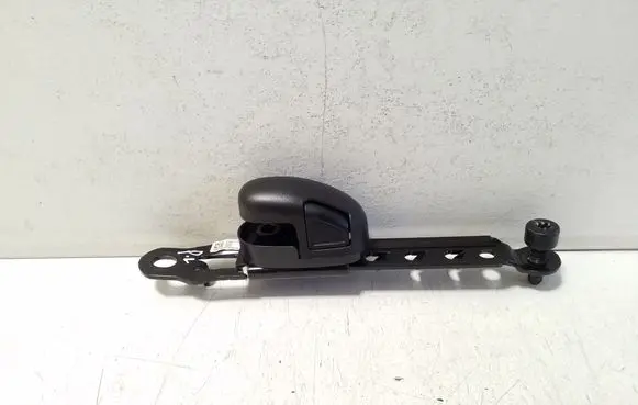 Jeep Renegade Seat belt adjustment rail 07356111240