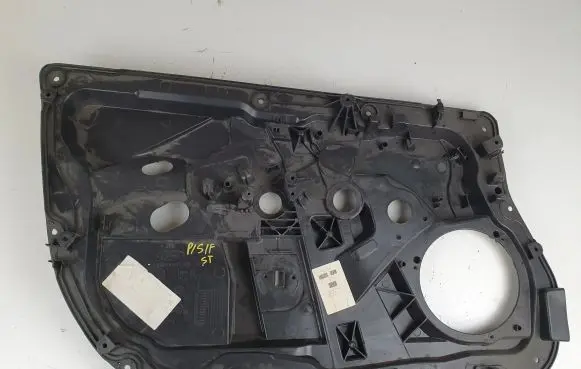 Ford Fiesta Front window lifting mechanism without motor C1BBA045H17AB