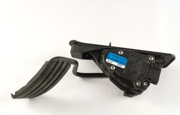 Renault Espace - Grand espace IV Accelerator throttle pedal 8200007513 6PV00811918