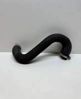 Audi A4 S4 B9 8W Intercooler hose/pipe 8W0145738H