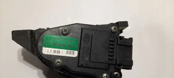 Renault Espace - Grand espace IV Accelerator throttle pedal 8200007515