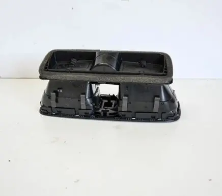 Volkswagen Golf VI Dashboard air vent grill cover trim 