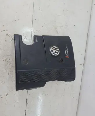 Volkswagen PASSAT B5 Engine cover (trim) 028103935B