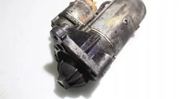 Renault Laguna II Starter motor D7R49