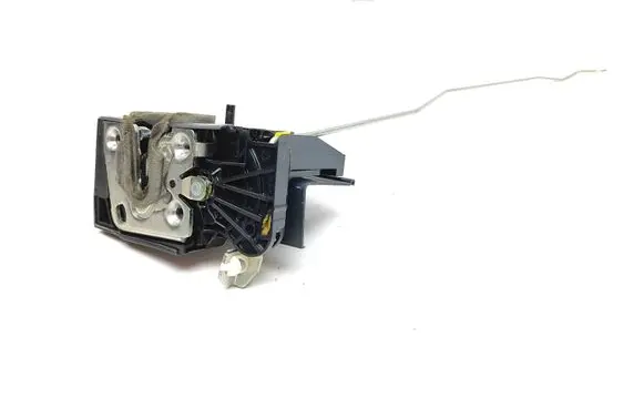 Dacia Sandero Rear door lock