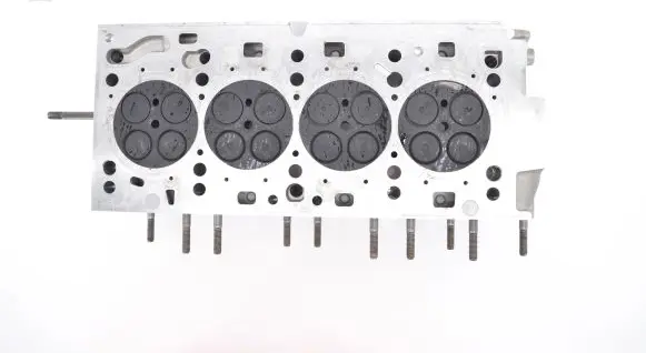 Volkswagen Golf VIII Engine head 05L103061AG 05L103403AC DTT