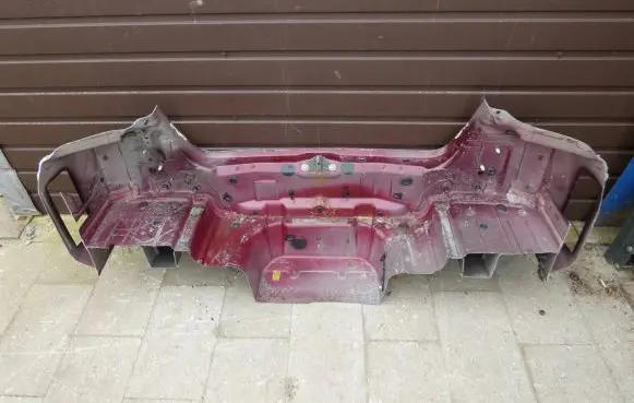 Jaguar XE Rear beam 