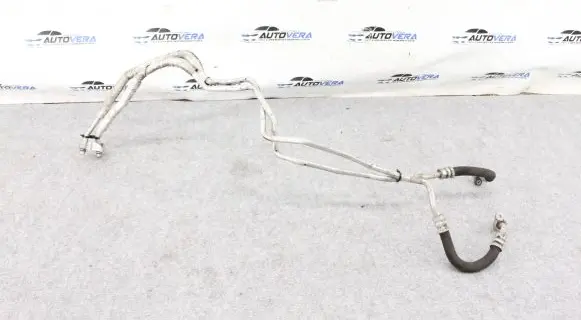 BMW X5M E70 Engine coolant pipe/hose 7576386 7576384 17227576386