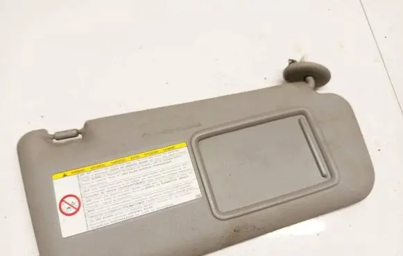 Toyota RAV 4 (XA30) Sun visor 