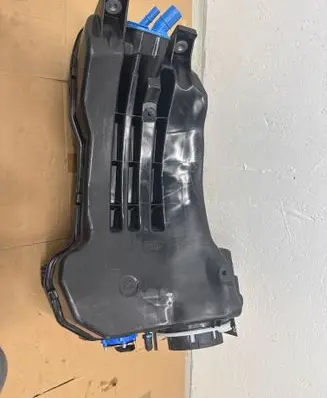 Audi Q7 4M AdBlue liquid reservoir 4M0131878 4077002 4M0131969