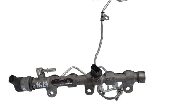 Renault Scenic III - Grand scenic III Fuel main line pipe 0445214195 8200947803