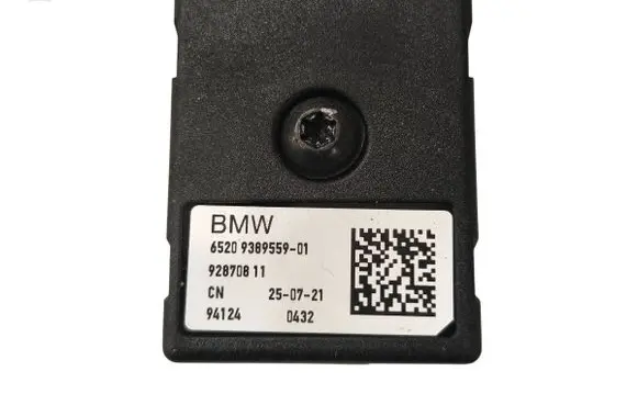 BMW X3 G01 Aerial antenna amplifier 9389559