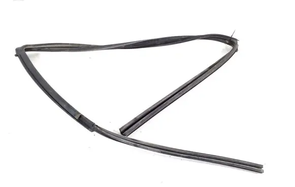Toyota Hilux (AN10, AN20, AN30) Other front door trim element 68151-0K010