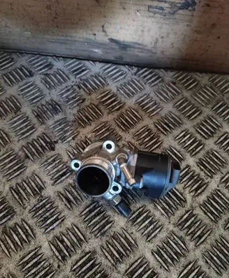 Mercedes-Benz E W213 EGR valve A6541400460