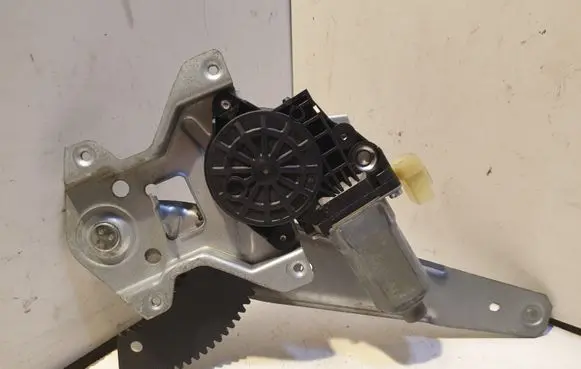 Hyundai Getz Rear door window regulator with motor