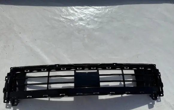KIA Sportage Front bumper lower grill 86531R2710
