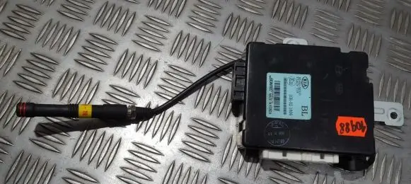 KIA Sorento Door control unit/module 954003E310 95400-3E310