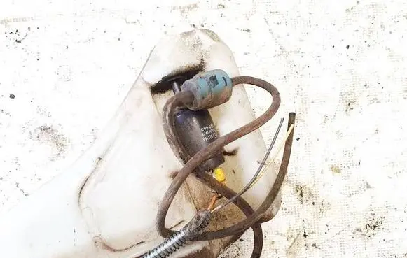 Renault Megane I Windscreen/windshield washer pump 103443 021168