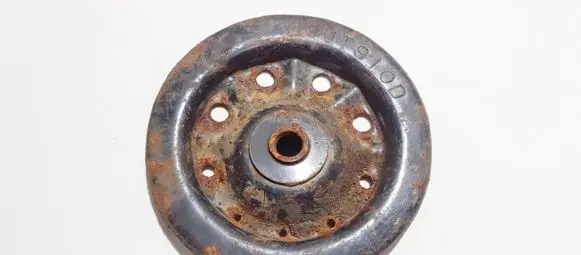Toyota Carina T210 Coil spring mount out910d