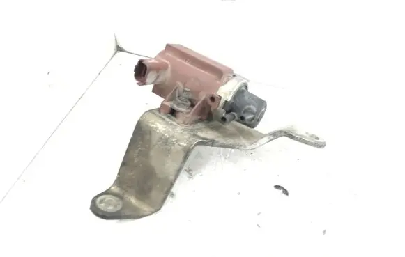Ford Mondeo MK IV Turbo solenoid valve 9652570180 70096803