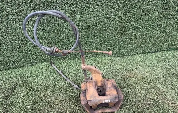 Iveco Daily 4th gen Rear brake caliper 22727102