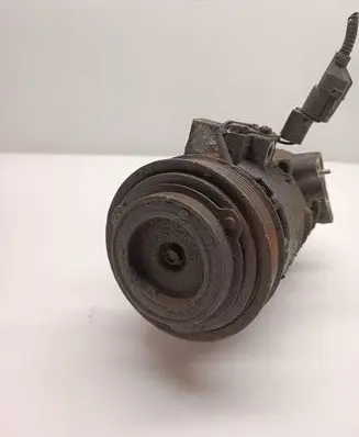 KIA Sorento Air conditioning (A/C) compressor (pump) NOCODE