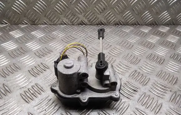Audi A5 8T 8F Intake manifold valve actuator/motor 059129086L A2C53289031