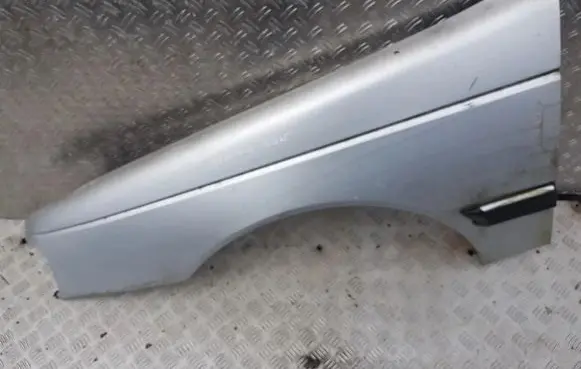 Peugeot 405 Fender