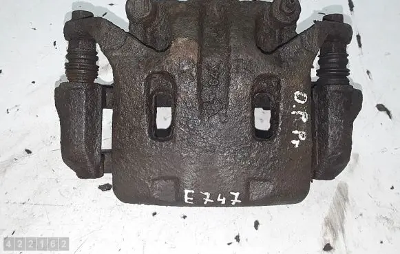 Nissan Navara Front brake caliper