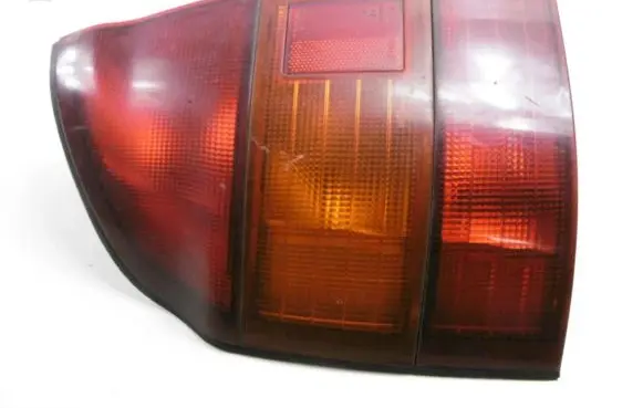 Mazda 323 F Rear/tail lights 043-2254L