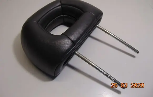 Mitsubishi Outlander Rear seat headrest 