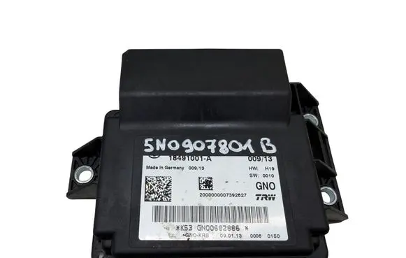 Volkswagen Tiguan Hand brake control module 5N0907801B