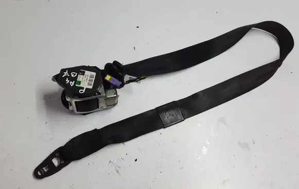 Audi A4 S4 B7 8E 8H Front seatbelt 