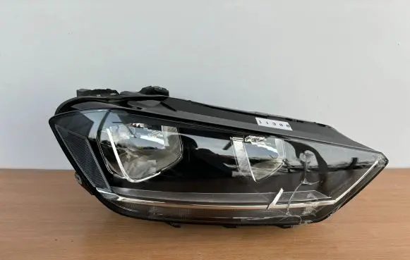 Volkswagen Golf Sportsvan Headlight/headlamp 517941006B