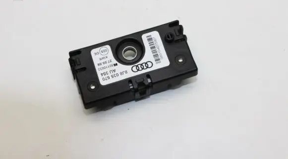 Audi TT TTS Mk2 Aerial antenna filter 8J8035570