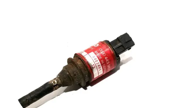 Audi A8 S8 D3 4E Webasto auxiliary heater fuel pump 443963303A 21030B 0022495