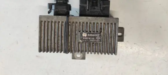 Renault Scenic I Glow plug pre-heat relay 7700111525 BRE612