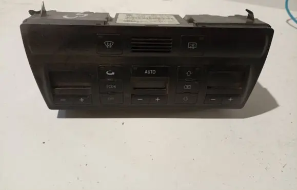 Audi A6 S6 C5 4B Climate control unit 4B0820043F 5HB00760400 D580000