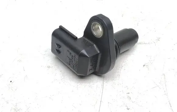Volvo S90, V90 Camshaft position sensor 31491073
