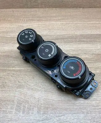 Mitsubishi Lancer Climate control unit 7820A083XA 3853562