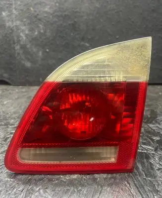 BMW 5 E60 E61 Tailgate rear/tail lights 7165830 27880204 6925894