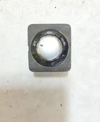 Isuzu D-Max Other switches/knobs/shifts M43731