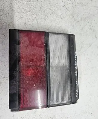Volkswagen PASSAT B3 Tailgate rear/tail lights 333945107